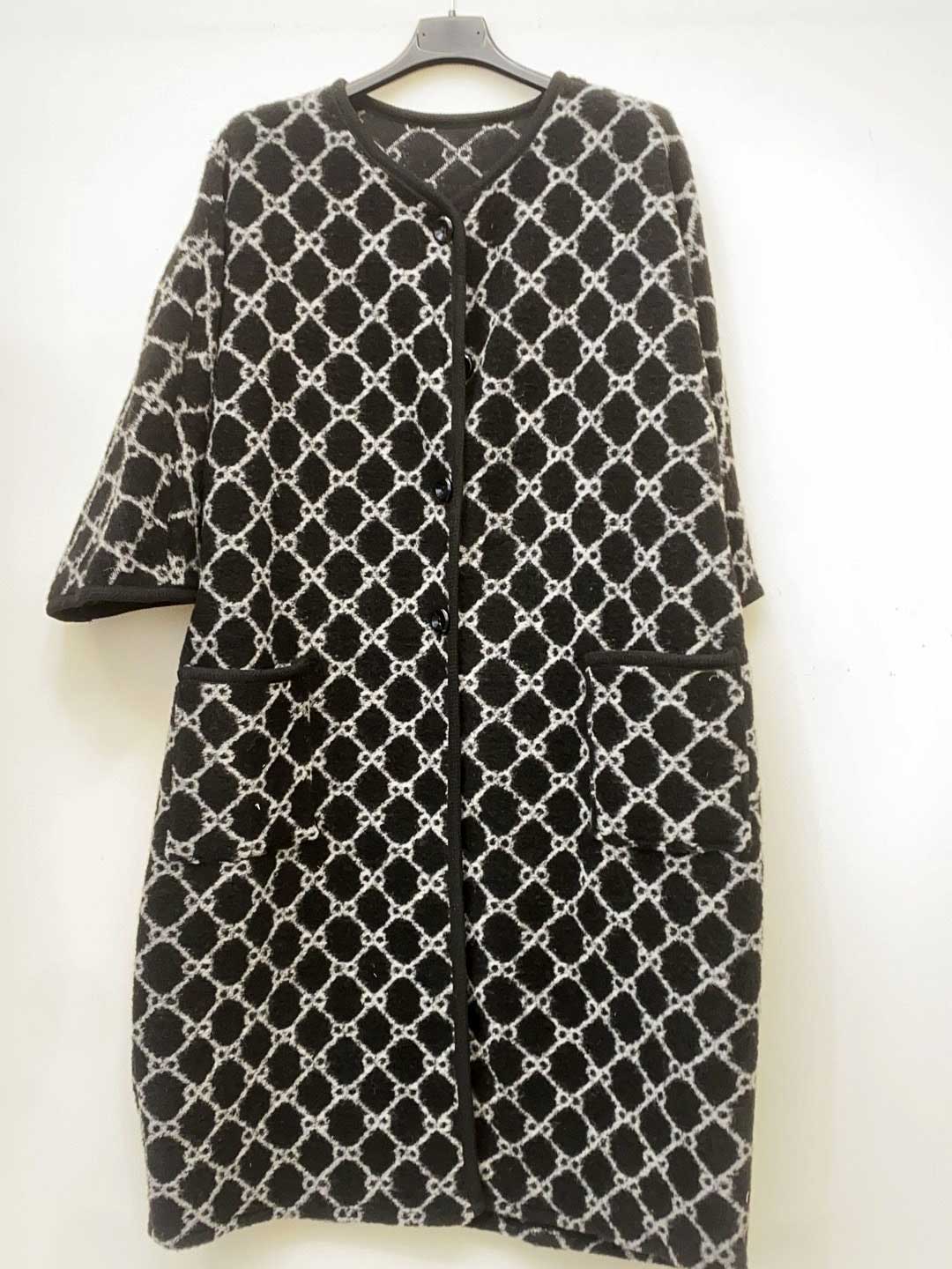 Arianna - Mønstret plus size frakke